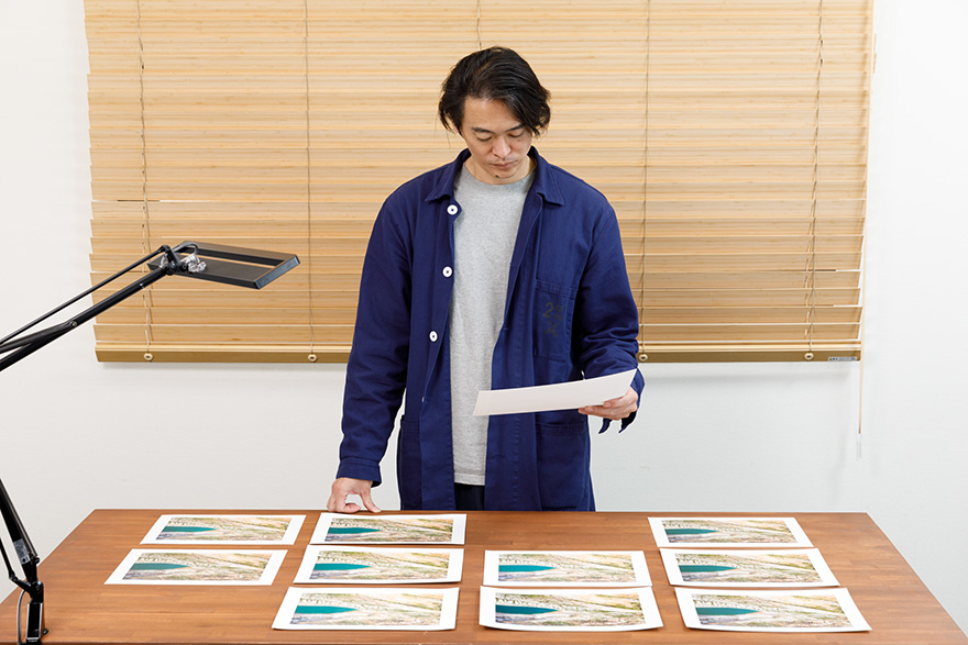 大和田先生のカラーの写真を11種類の用紙にプリント
