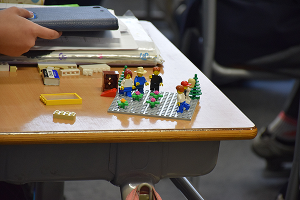 レゴを使った授業風景