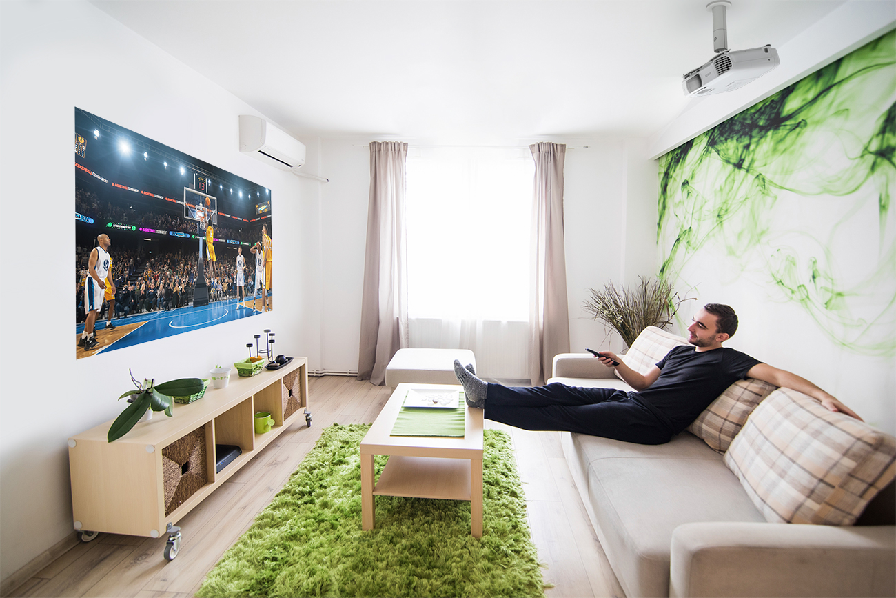 プロジェクターを使って一人暮らしの生活を充実させよう！