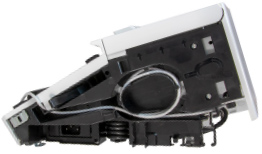 タブレットのケーブルは本体側面にスマートに収納