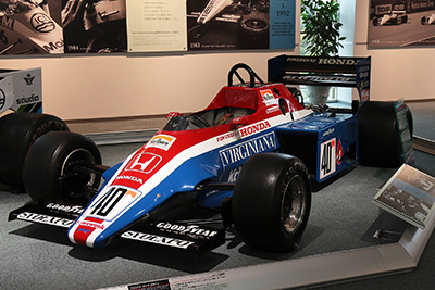 1983年にF1復帰を果たしたスピリット・ホンダ201C（ホンダコレクションホール展示車）